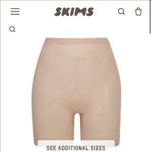 Skims sheer sculpt low back short